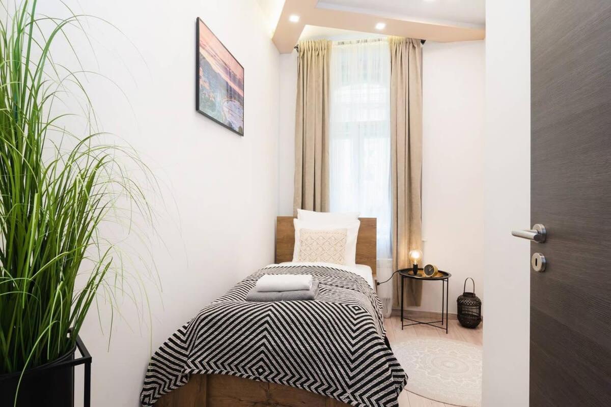 Perfect Place In The Heart Of Downtown Βουδαπέστη Εξωτερικό φωτογραφία